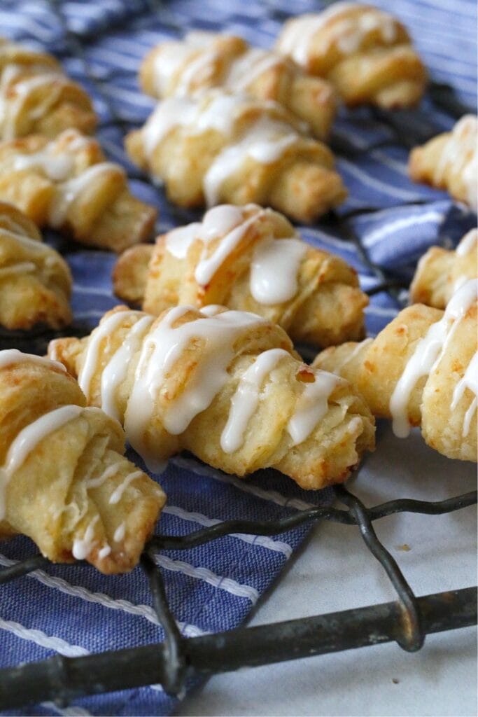 Cottage Cheese Crescent Rolls - Cottage Cheese Recipes | Hurry The Food Up