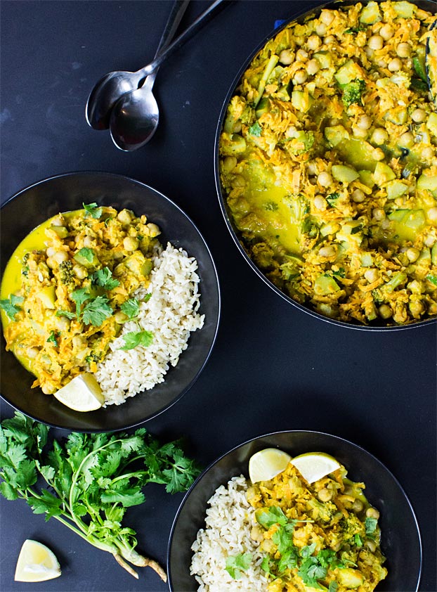 Vegan Coconut Curry | No Effort, Full Taste - coconut curry ready to serve #vegetarian #indian | hurrythefoodup.com